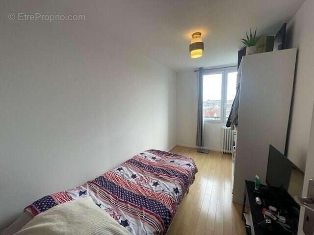 Appartement à LE BLANC-MESNIL