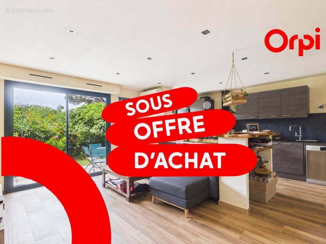 Appartement à MANDELIEU-LA-NAPOULE
