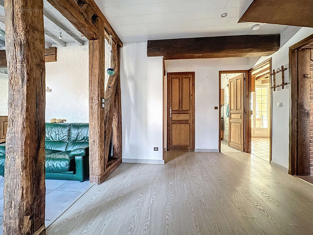 Maison à MONTMIRAIL