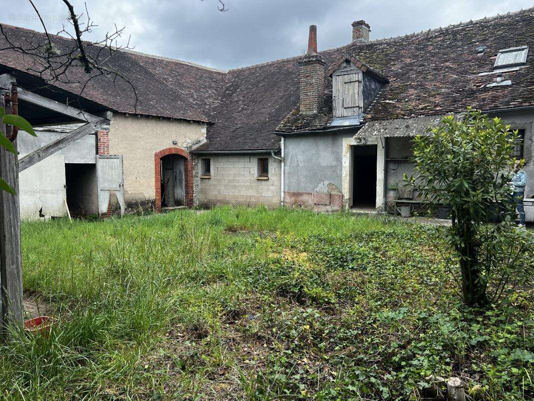 Maison 140 m² à Saint-Michel-En-Brenne  - photo 12
