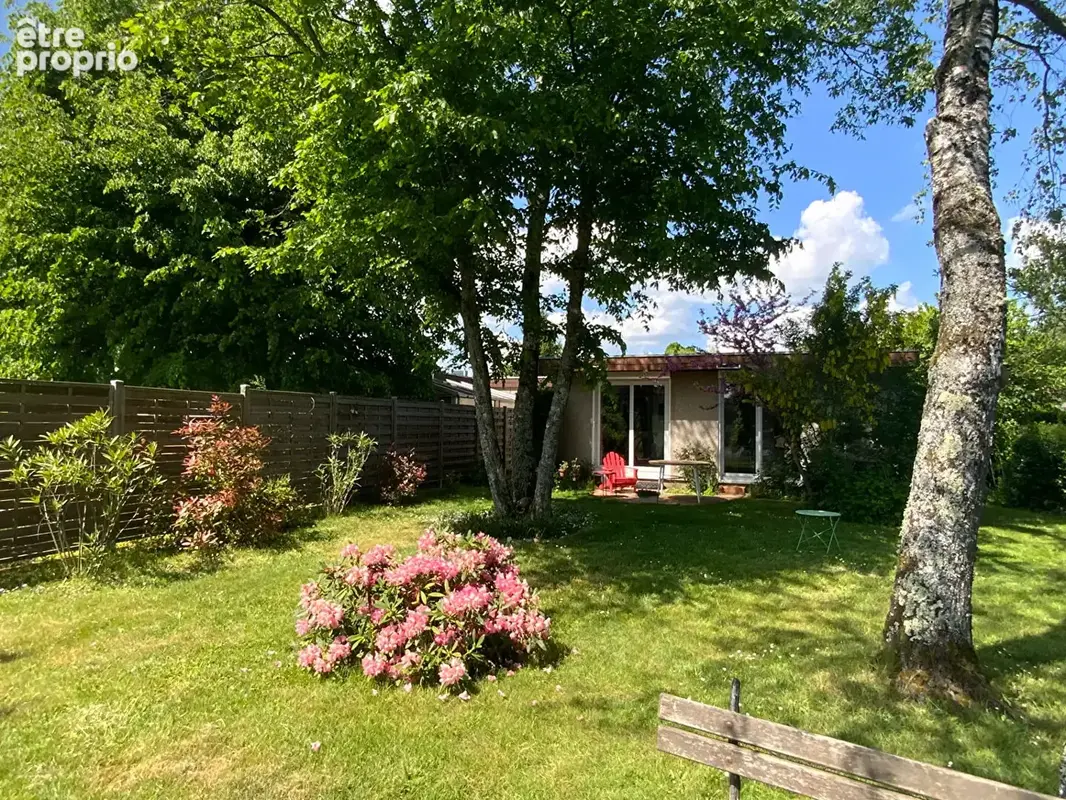 TORCY (Saône et Loire) - Maison  plain pied de 106 m² hab. Entretien suivi. - photo 9