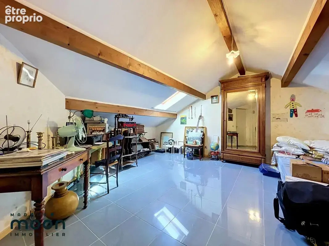 Maison familiale 4 chambres 108m²(115m2 au sol) avec jardin et garage à Oullins Pierre-Bénite -Secteur Perron - photo 14