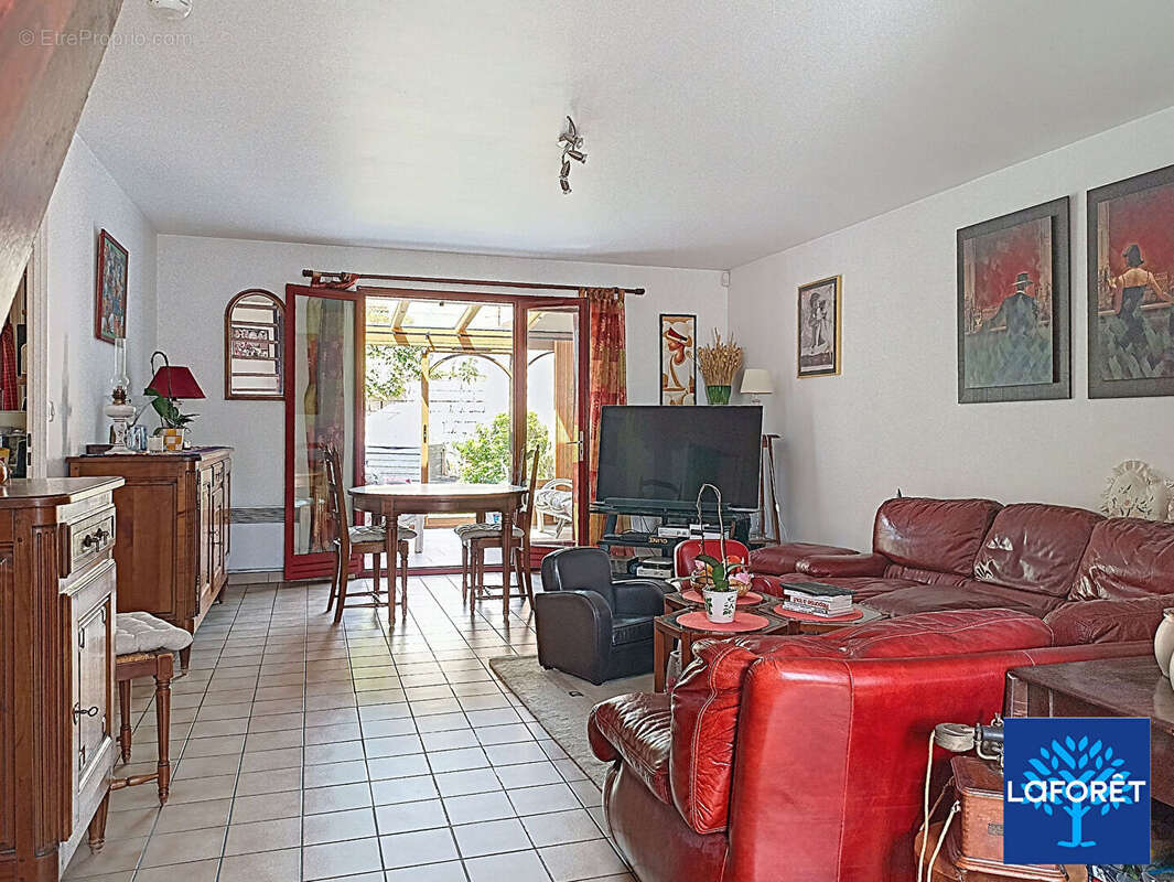 Maison à NEUILLY-PLAISANCE