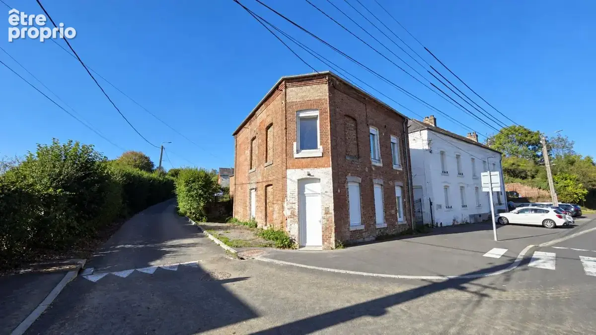 Immeuble comprenant deux logements rénovés situé à Fourmies - photo 12