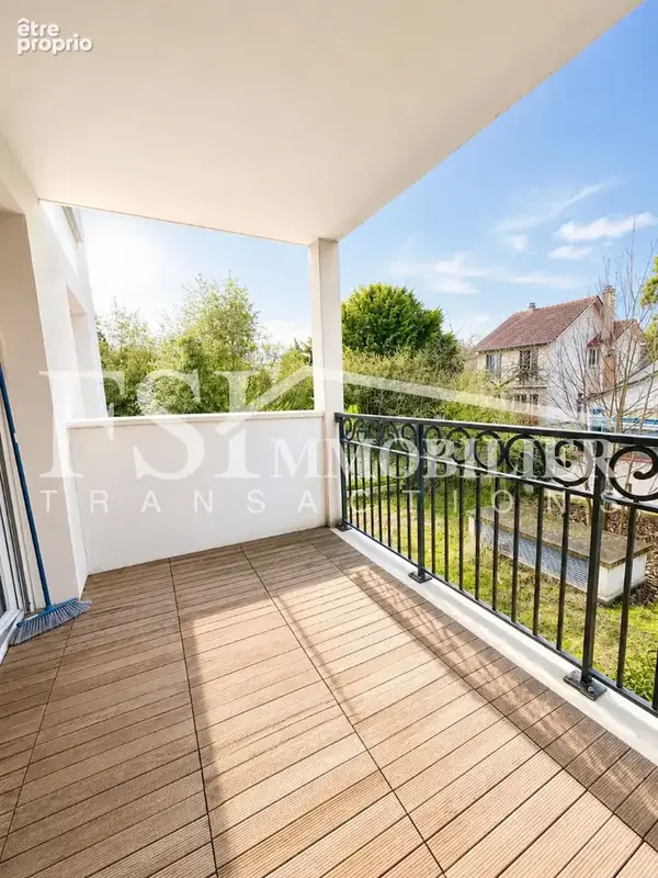 Appartement Saint Leu La Foret 2 pièces 47.30 m² - photo 2