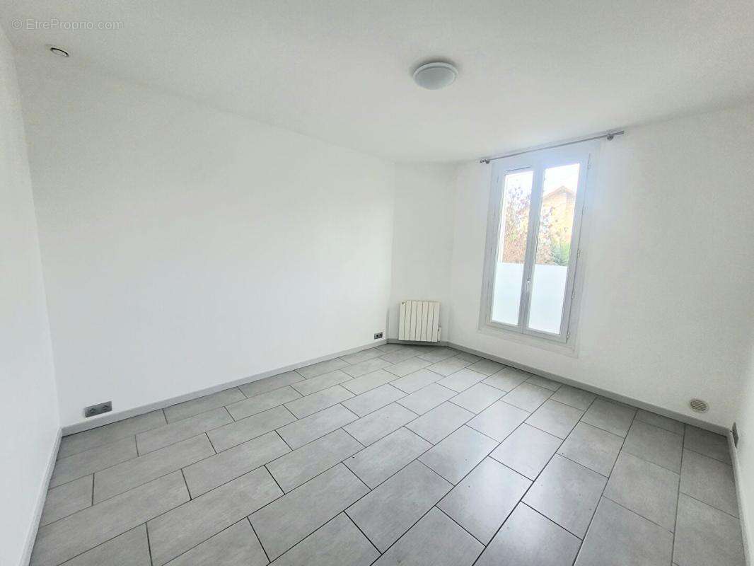 Appartement à DEUIL-LA-BARRE