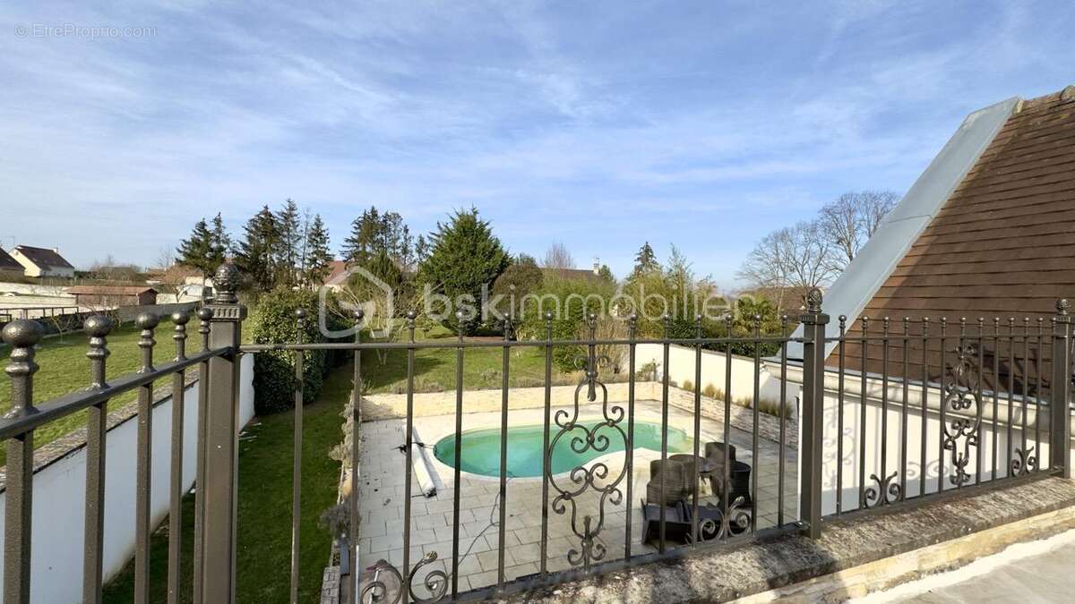 Maison à ARMENTIERES-EN-BRIE