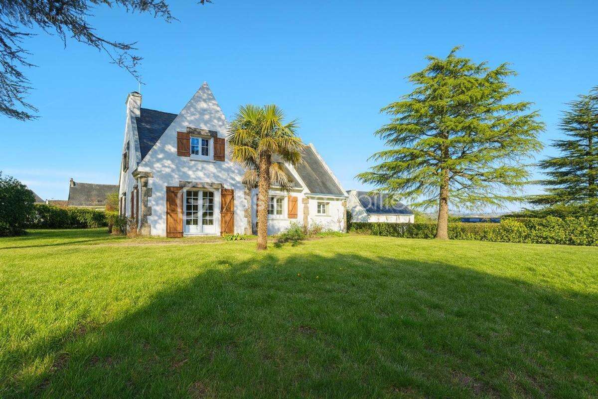 Maison à GRAND-CHAMP