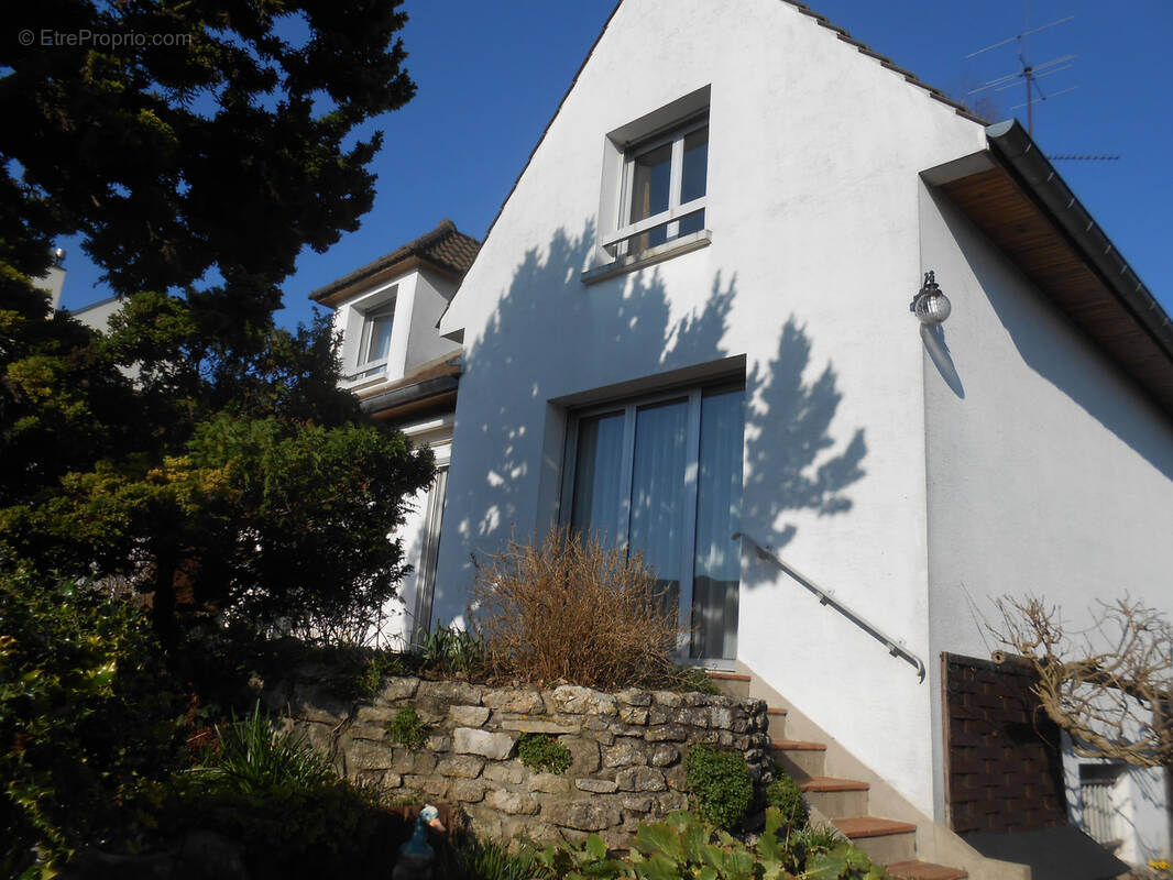 Maison à ORMESSON-SUR-MARNE