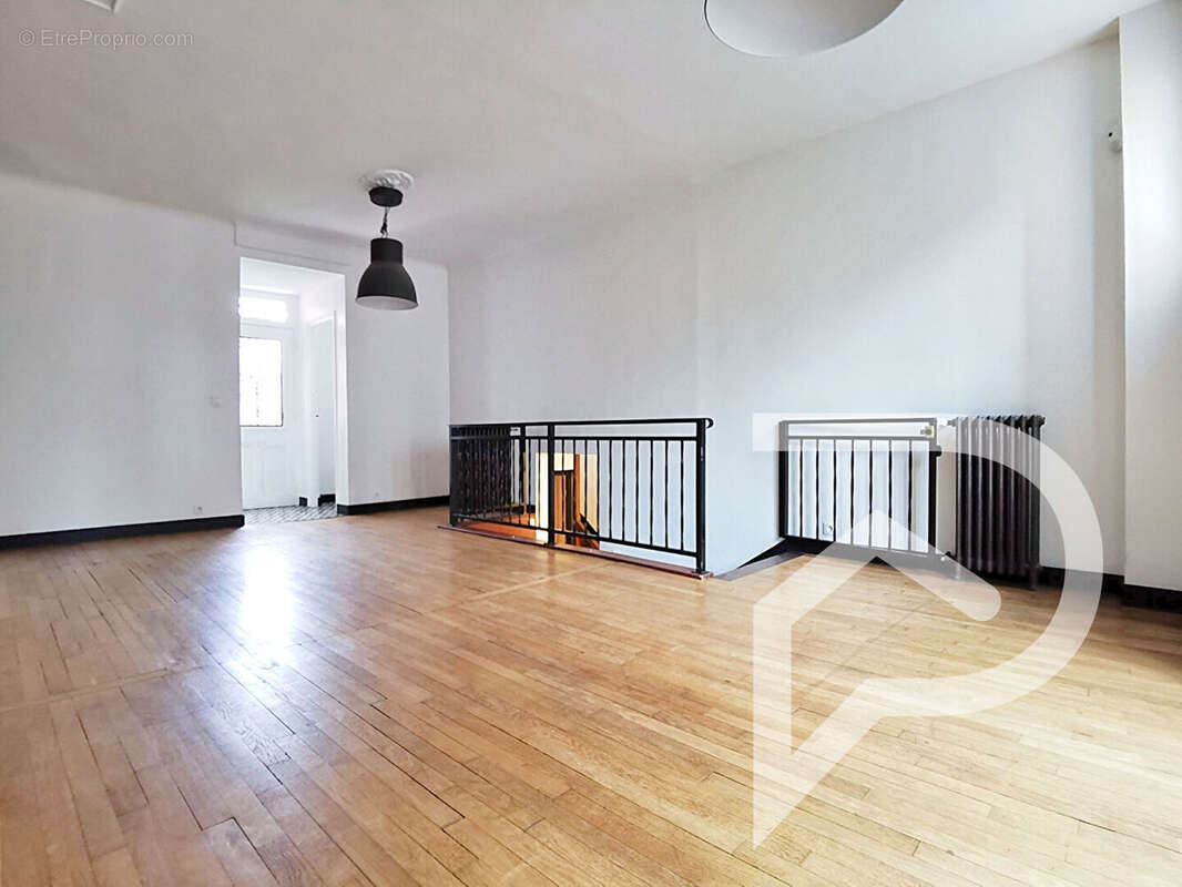 Maison à VITRY-SUR-SEINE