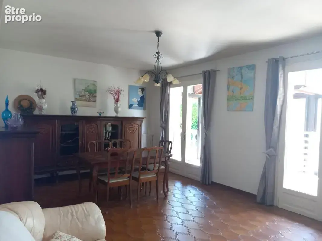 Maison à vendre 7 pièces VILLEFRANCHE DE ROUERGUE (12) - photo 10
