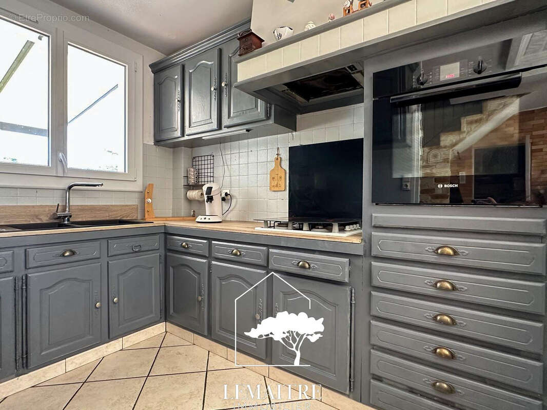 Maison à LES MATHES