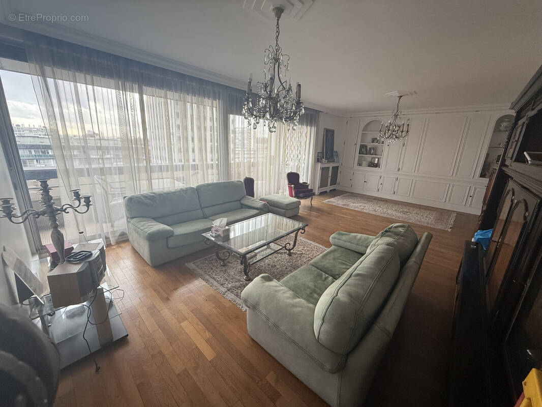 Appartement à SARCELLES