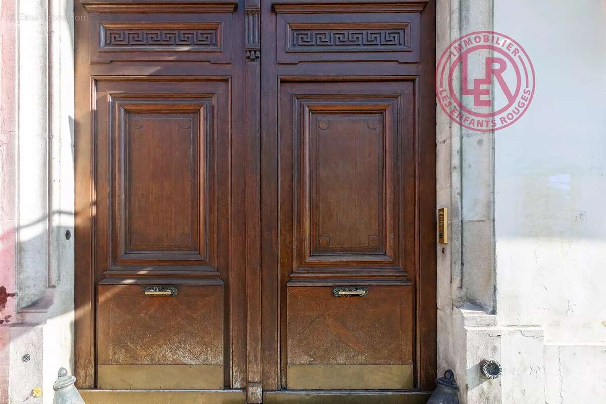 Appartement à PARIS-11E