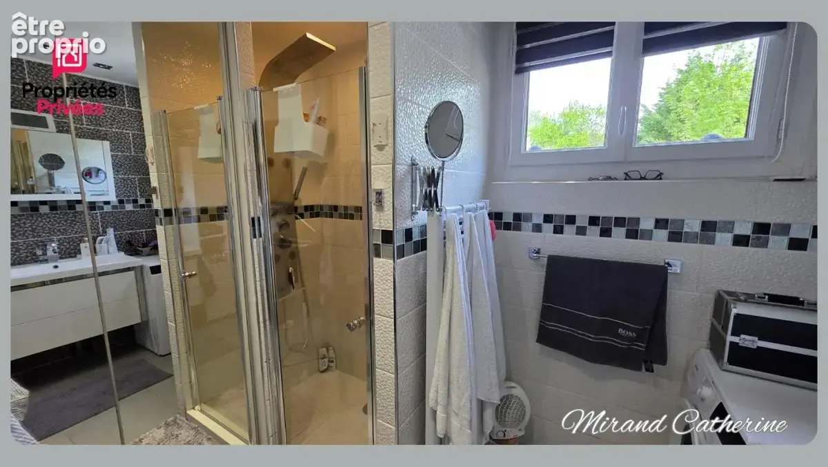 Maison de charme rénovée avec vaste suite parentale et deux garages - photo 11
