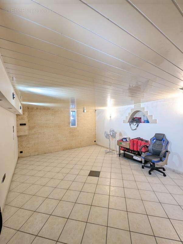 Appartement à SAINT-FONS