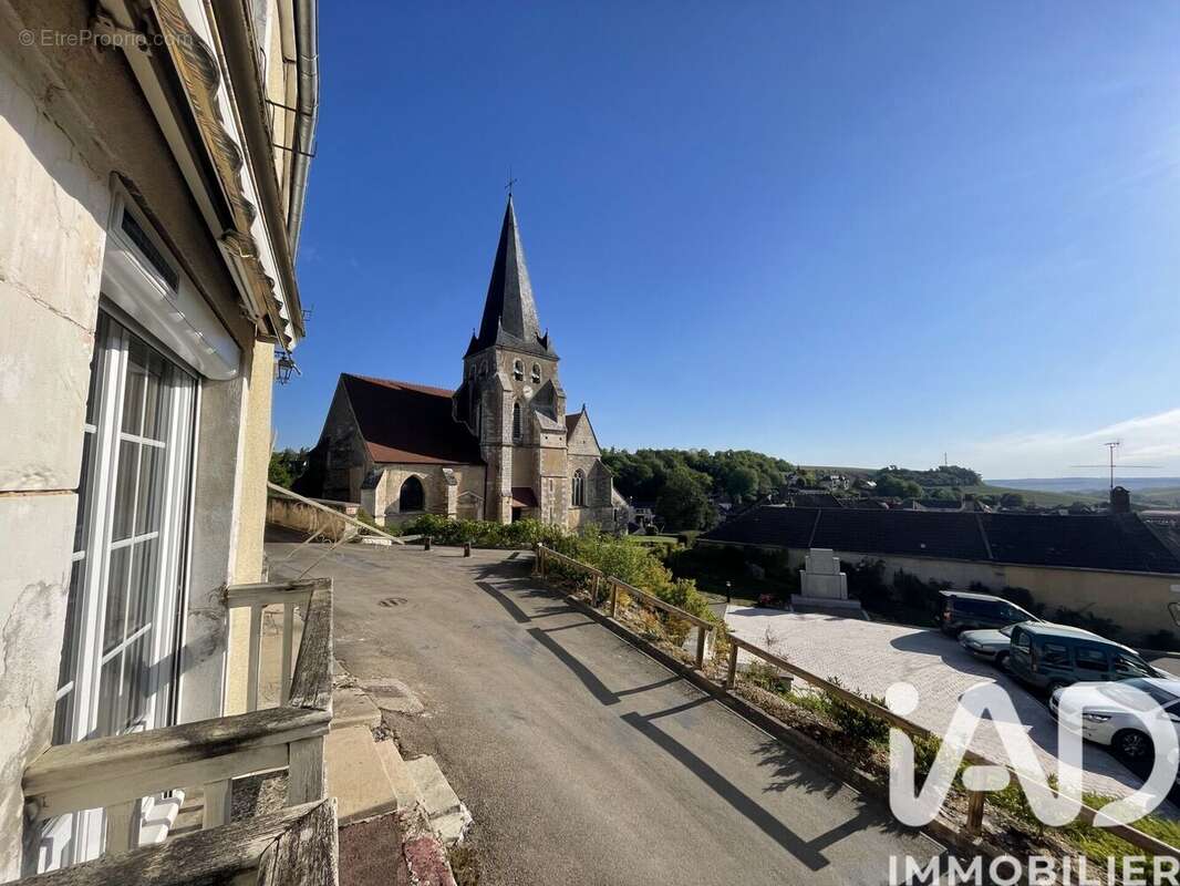 Maison 140 m² à Beine  - photo 9
