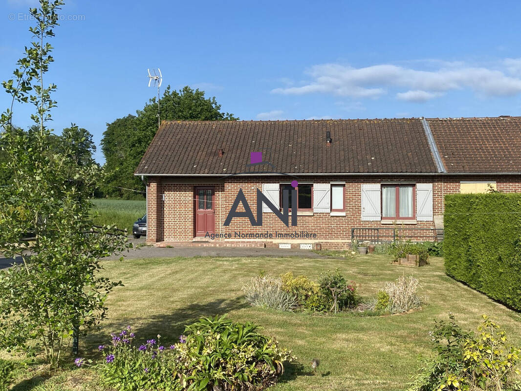 Maison à LUNERAY
