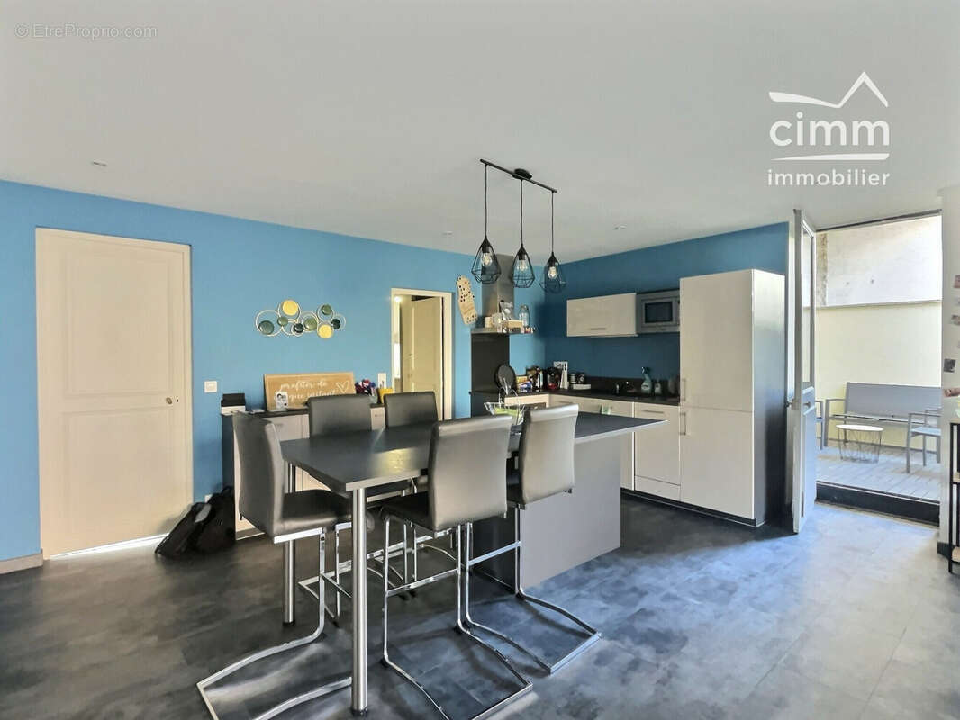 Appartement 84 m² à Voiron  - photo 4
