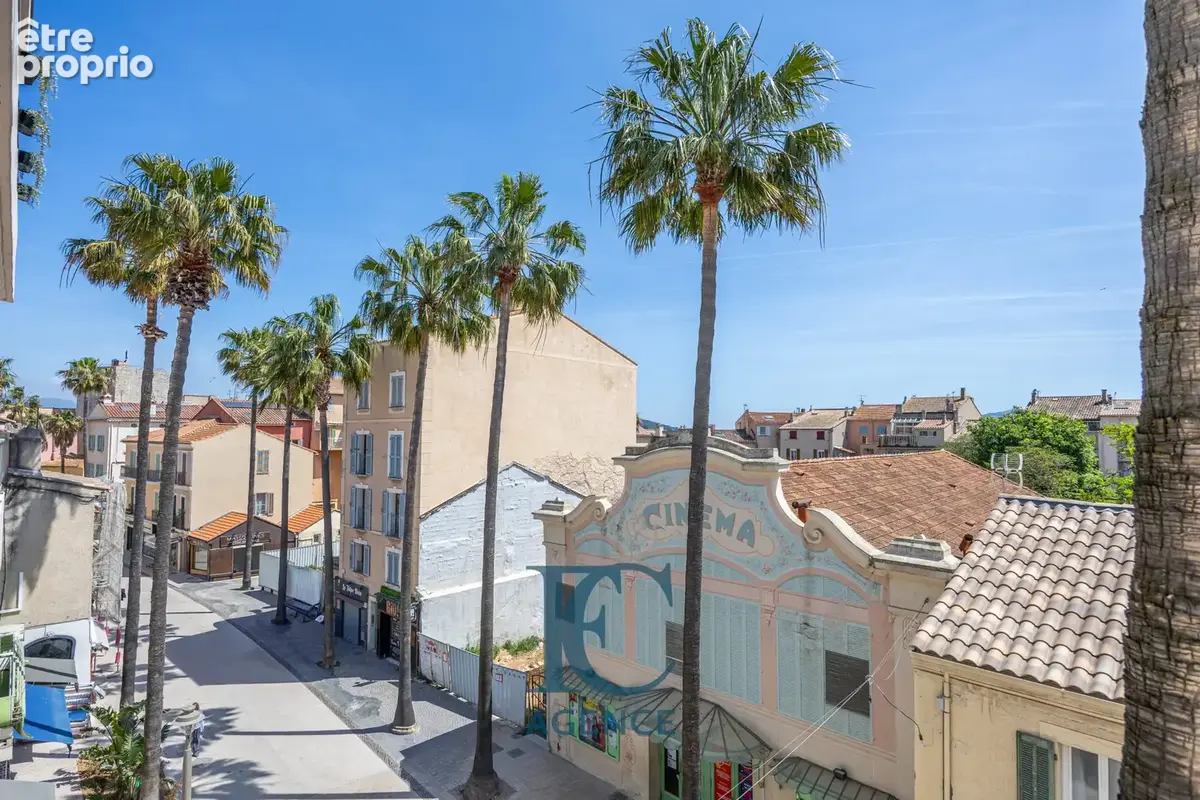 Appartement à SANARY-SUR-MER