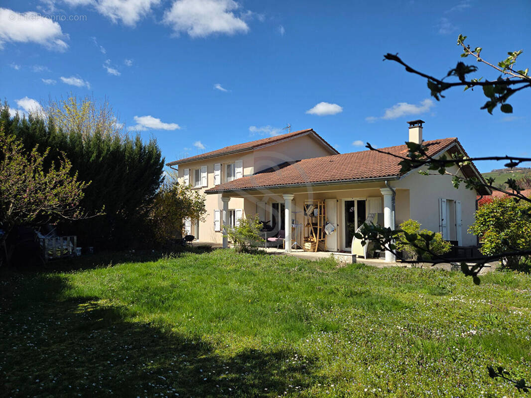 Maison à LA COTE-SAINT-ANDRE