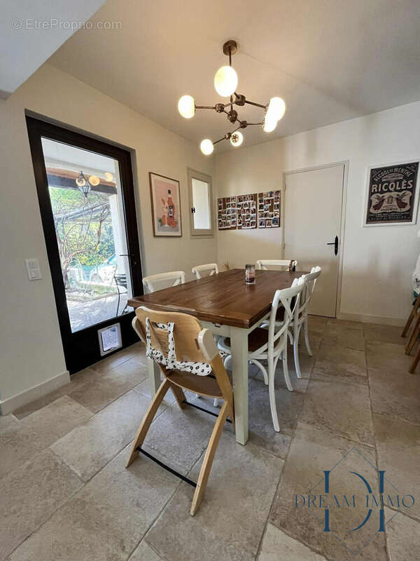 Maison à SOLLIES-PONT