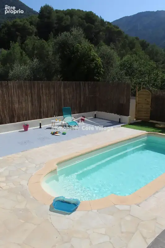 Maison individuelle avec piscine/ 2 appartements potentiel / 600m2 de terrain - photo 8