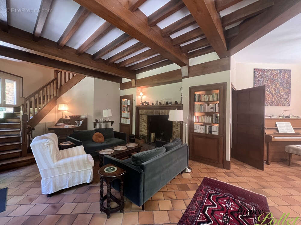 Maison à AUBIGNY-SUR-NERE