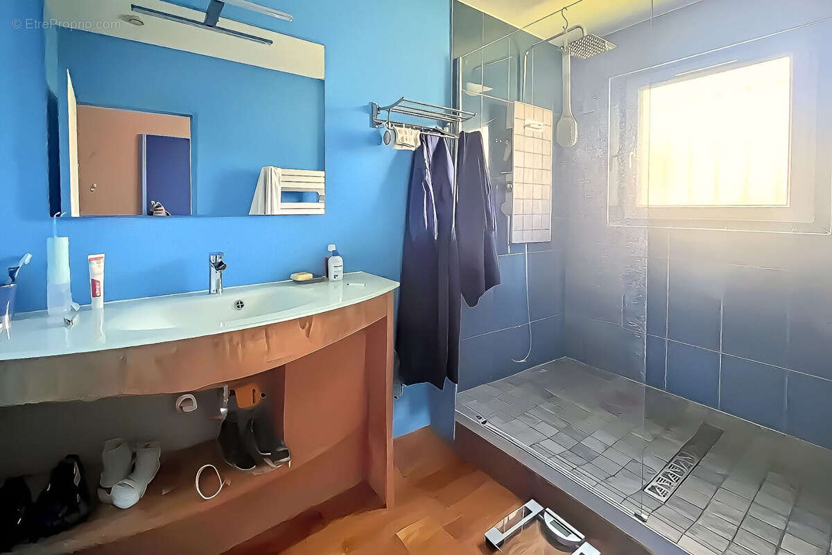 Maison à SAINT-JEAN-DE-LIVERSAY