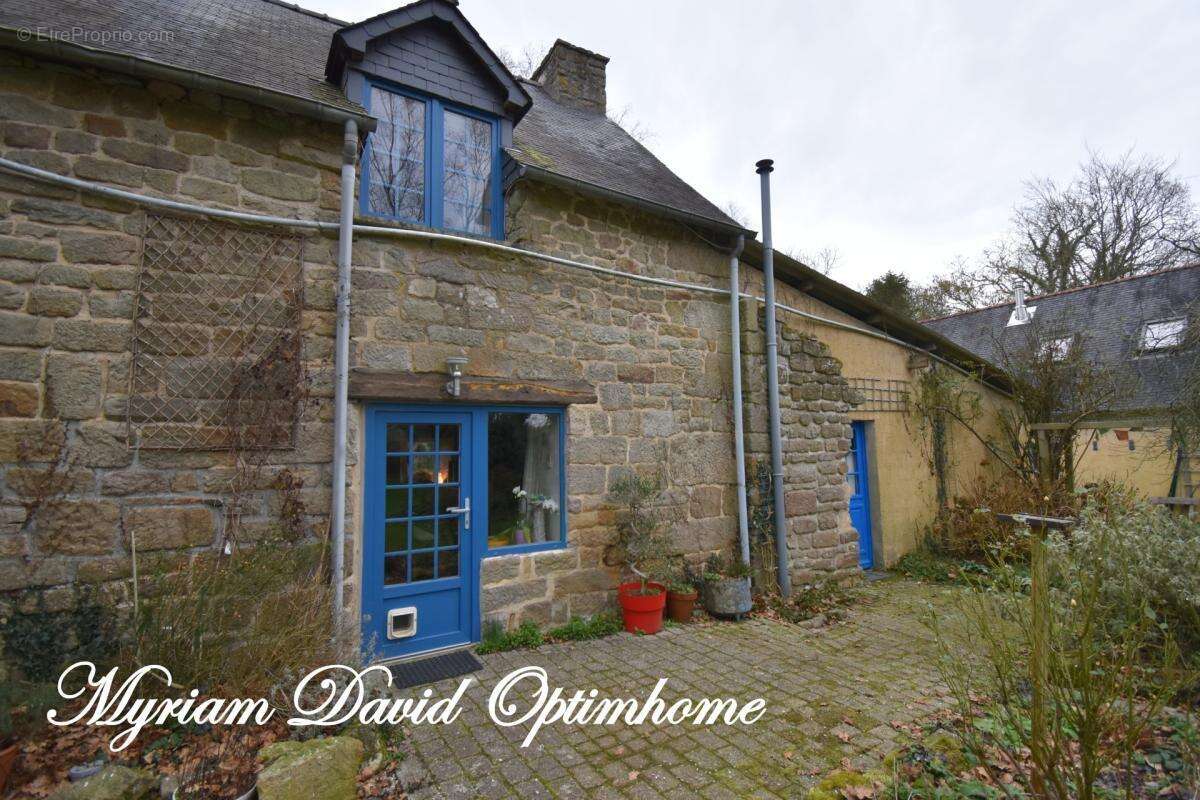 Longère bretonne de caractère avec dépendance – Glomel (22) - photo 46