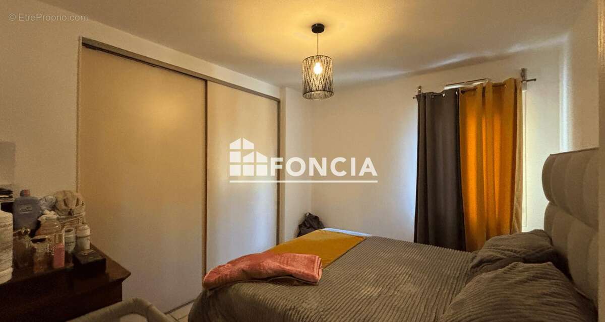 Appartement à LE PONTET