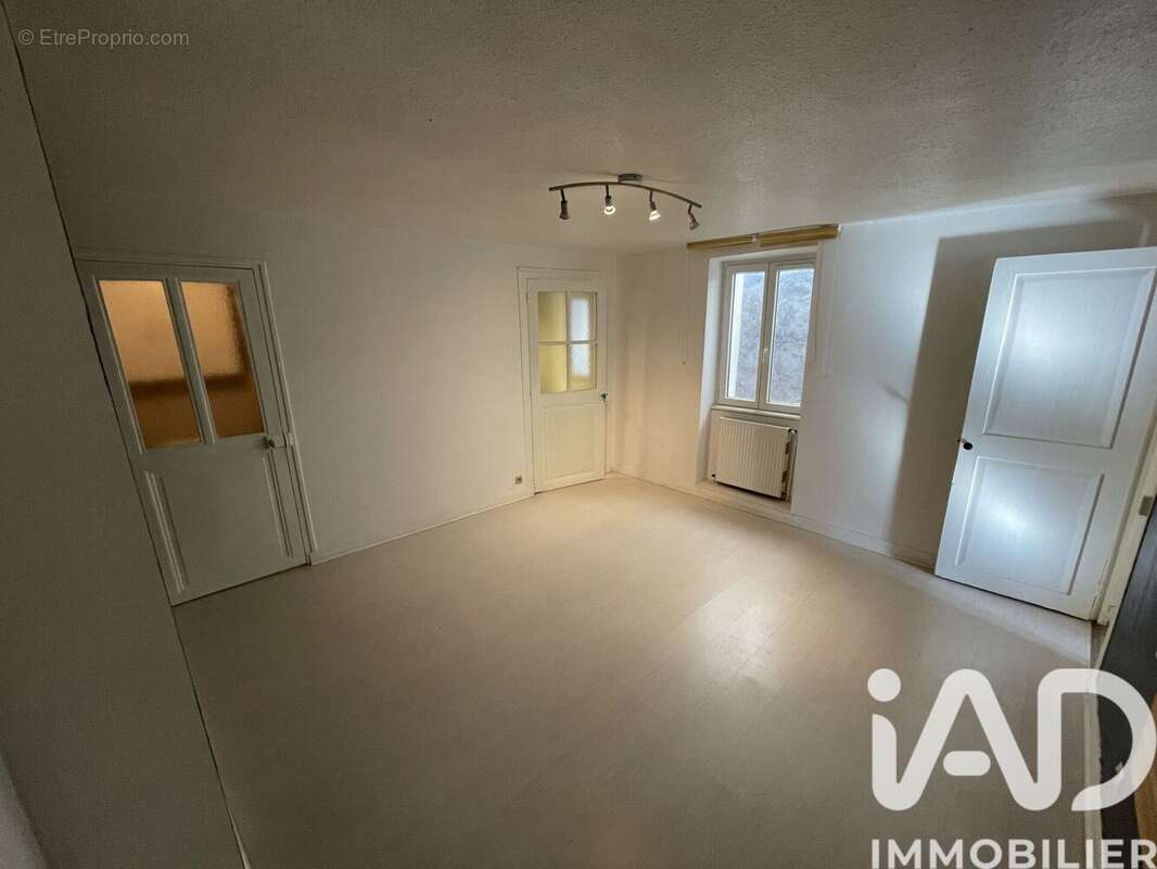 Maison 73 m² à Montmorillon  - photo 7