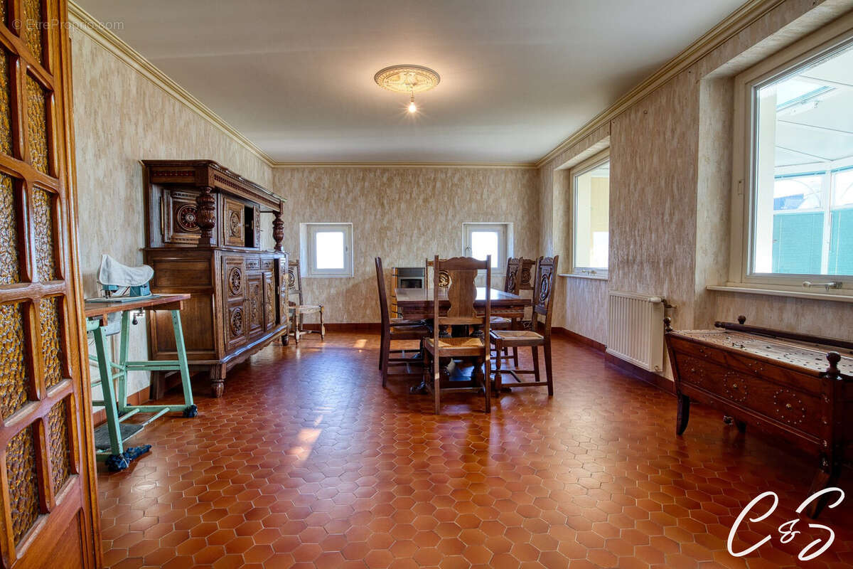 Maison à TREFFIAGAT