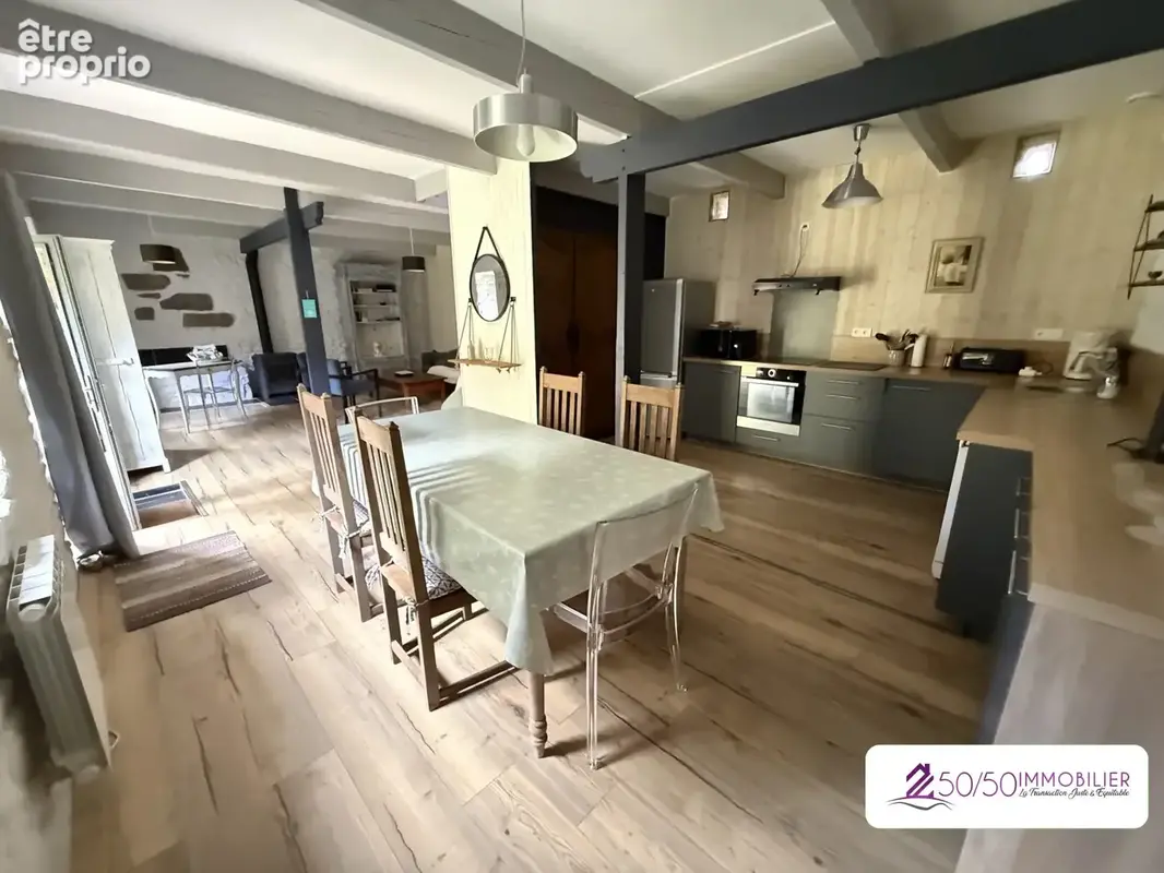 Maison 8 pièces 200 m² à vendre à Commana (29450) - photo 7