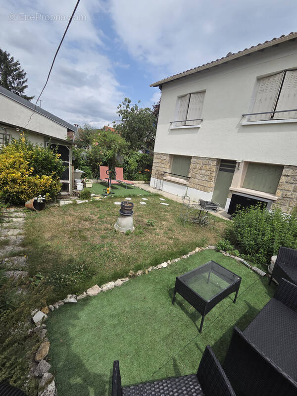 Maison à NEUILLY-SUR-MARNE