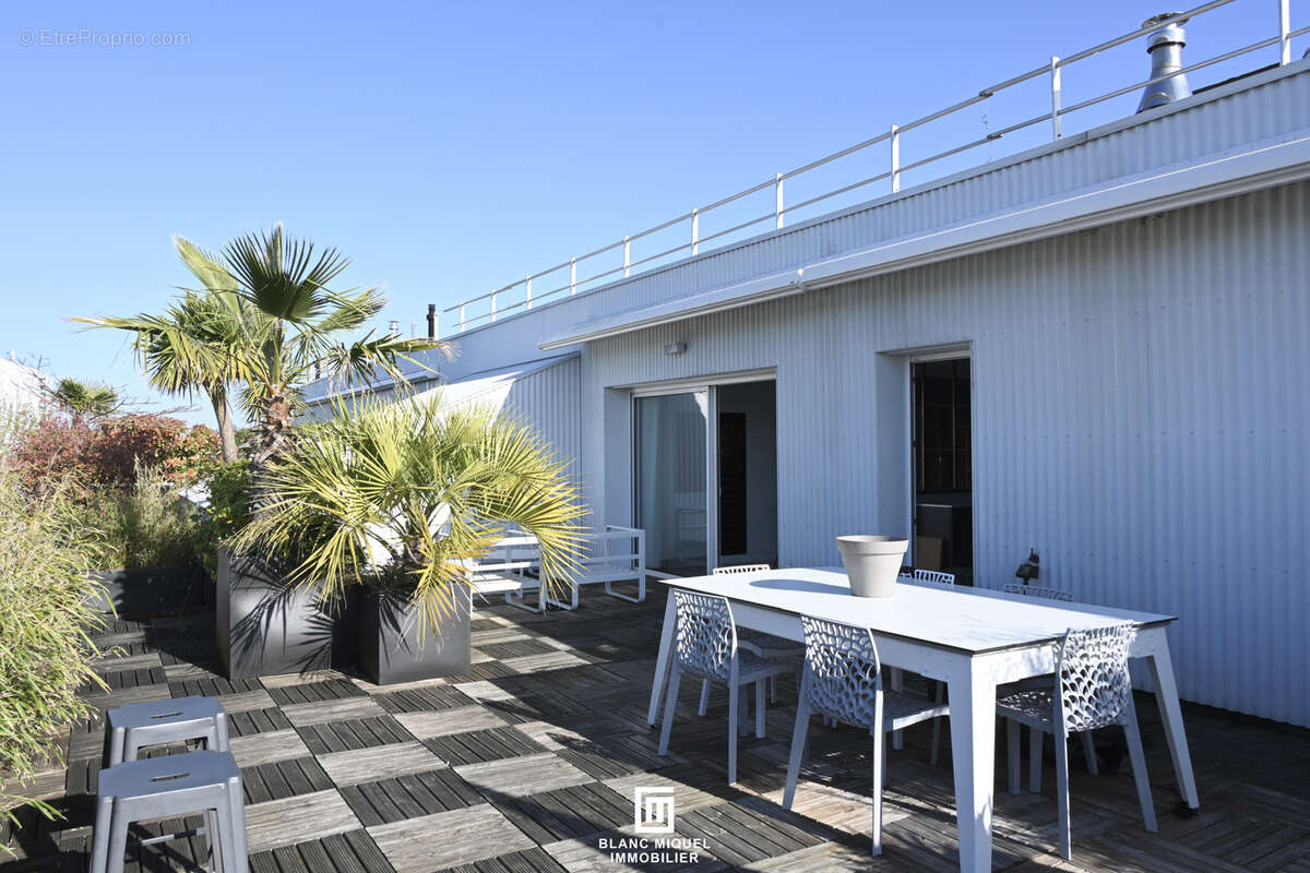 Appartement à BORDEAUX