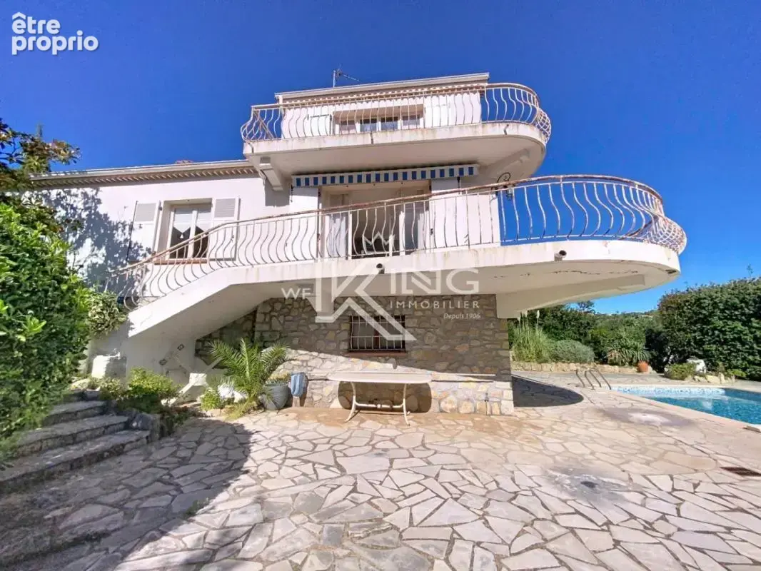 À vendre – Charmante villa avec vue mer  – Les Issambres (Var) - photo 3