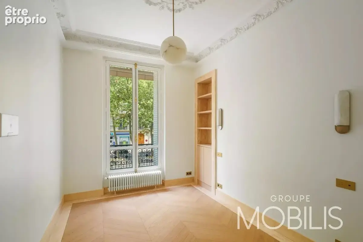 Paris 7e – Cœur du Gros Caillou – Appartement de réception de 208 m²+chambre de service+parking - photo 13