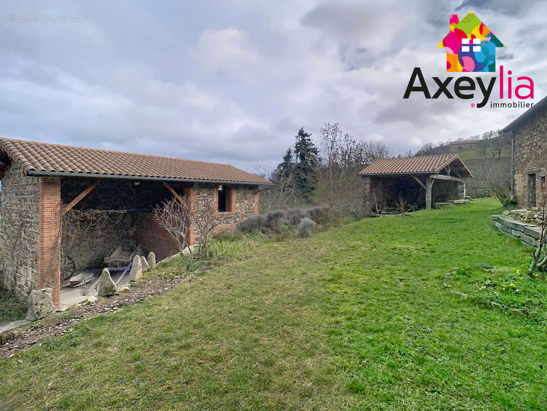 Maison à SAINT-JEAN-SAINT-MAURICE-SUR-LOIRE