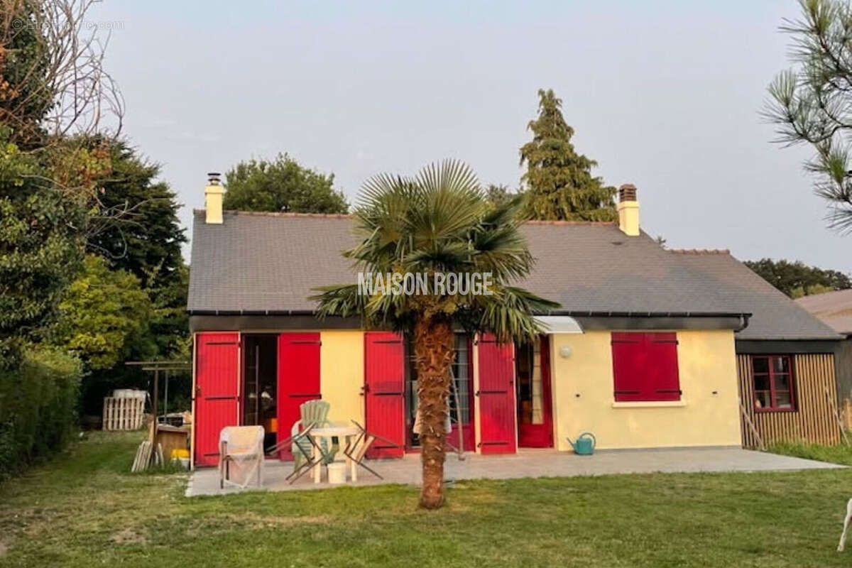 Maison à PLEUGUENEUC