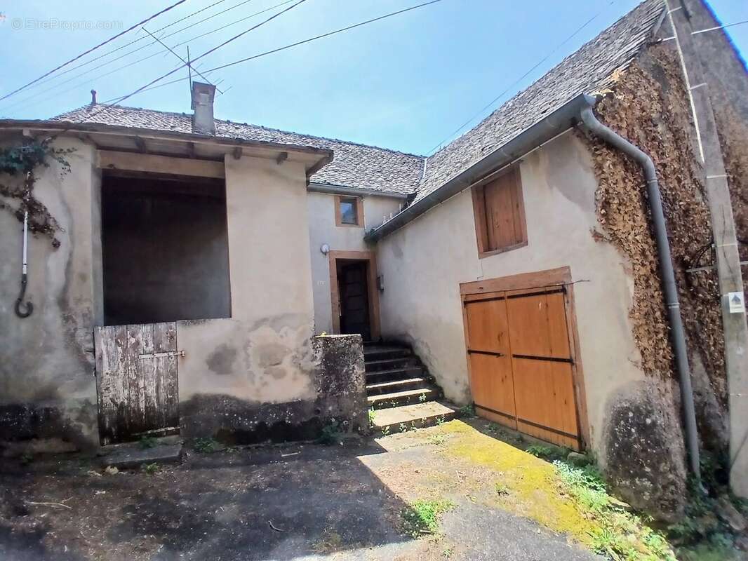 Maison de village à fort potentiel - photo 2