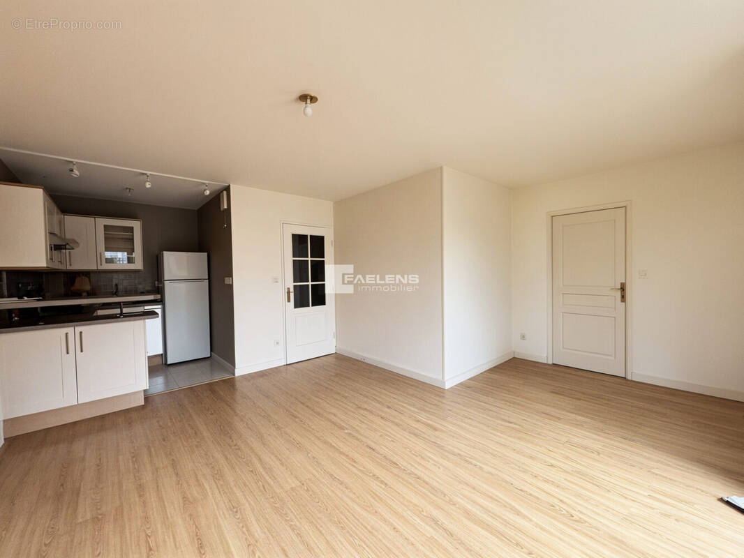 Appartement à MONS-EN-BAROEUL