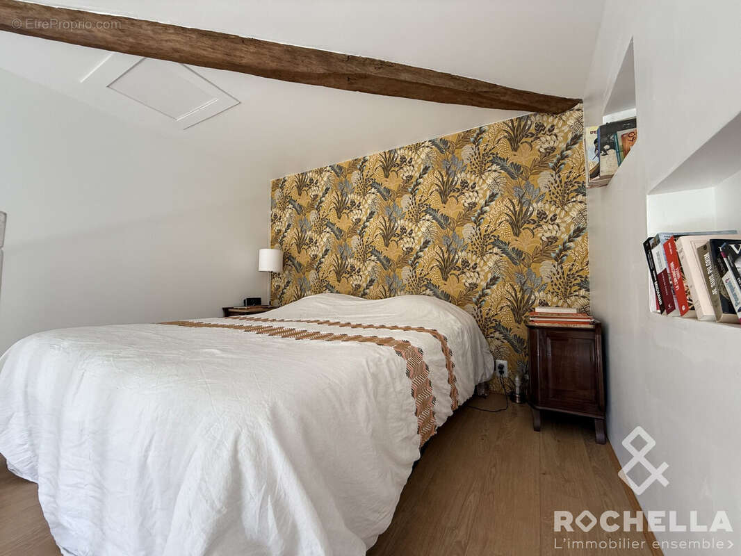 Maison 305 m² à Saint-Jean-D'angely  - photo 9
