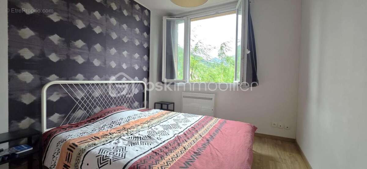 Appartement à FONTAINE