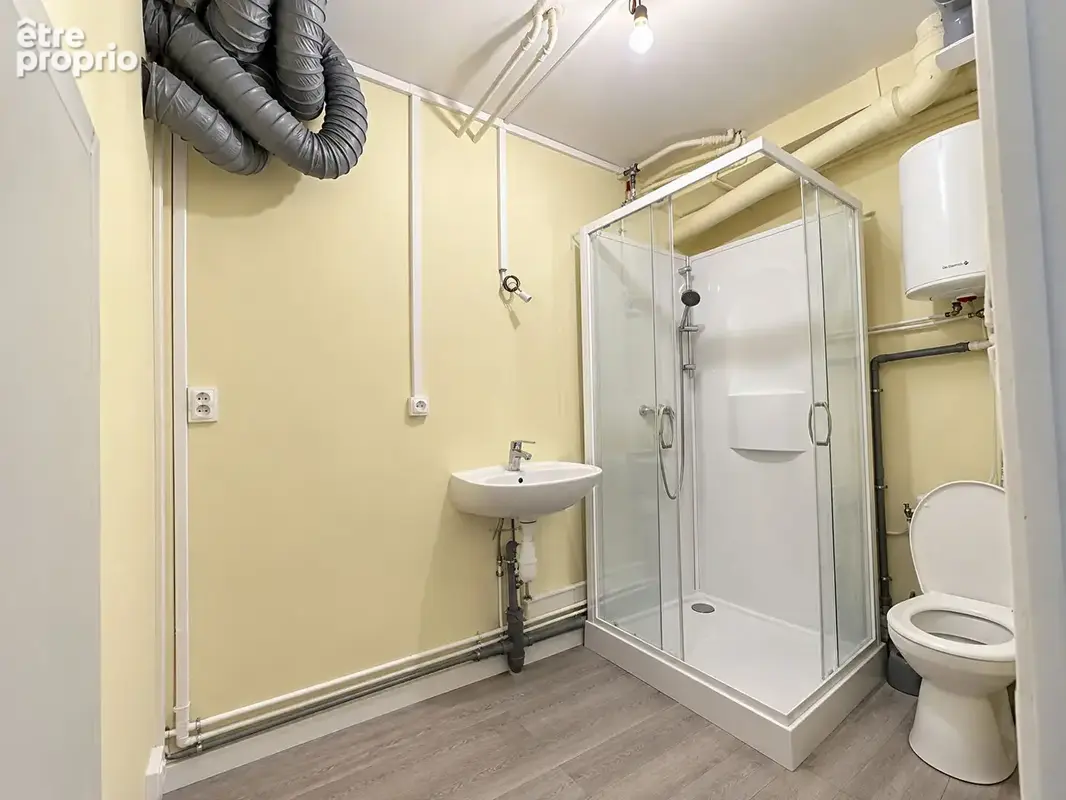 Local commercial, professionnel ou d'habitation - photo 4