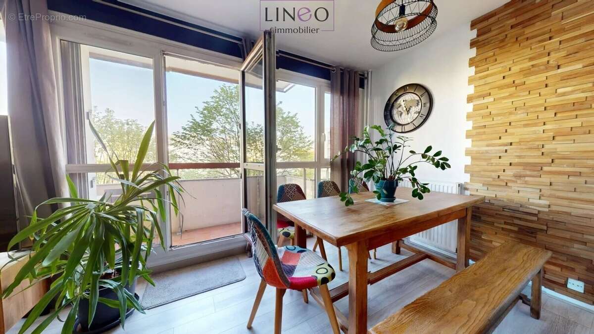 Appartement à CHOISY-LE-ROI