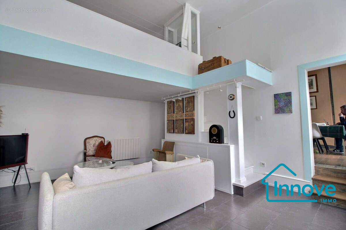 Appartement à VERSAILLES