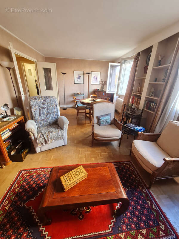 Appartement à BOULOGNE-BILLANCOURT