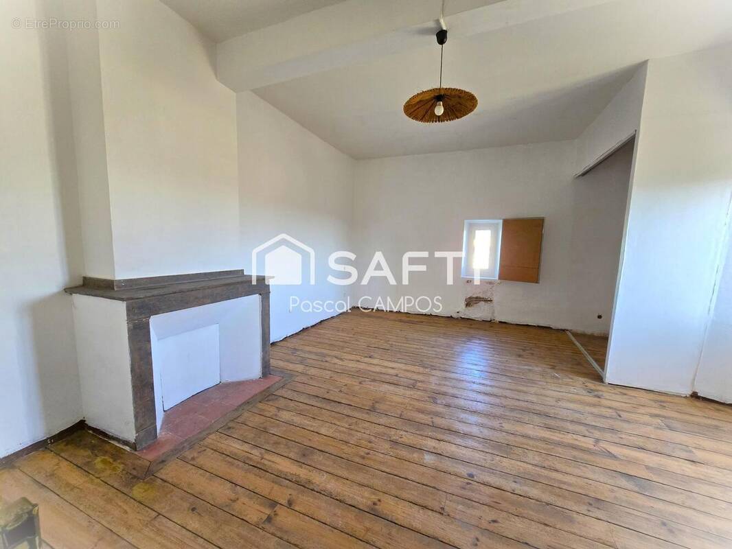 Photo 1 - Maison à SAINT-JEAN-DU-FALGA