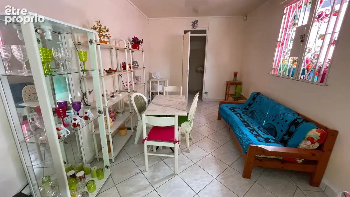 En exclusivite - a vendre – grande maison familiale avec fort potentiel locatif - quartier recherche sainte anne - photo 5